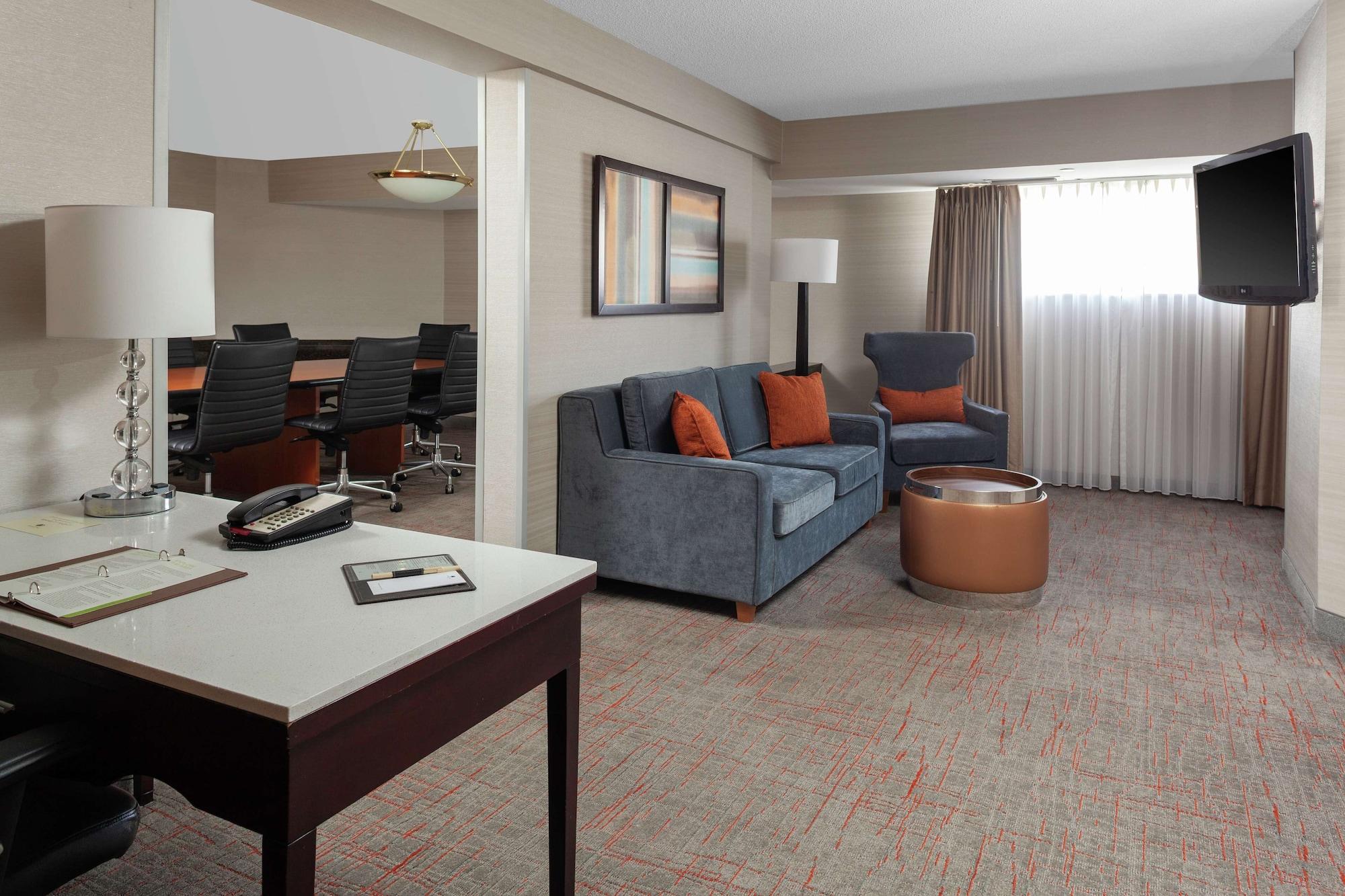 Doubletree Suites By Hilton Dayton/Miamisburg Exteriör bild