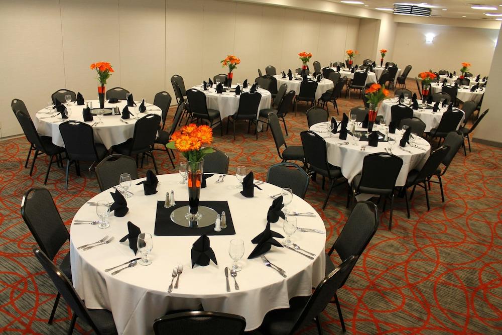Doubletree Suites By Hilton Dayton/Miamisburg Exteriör bild