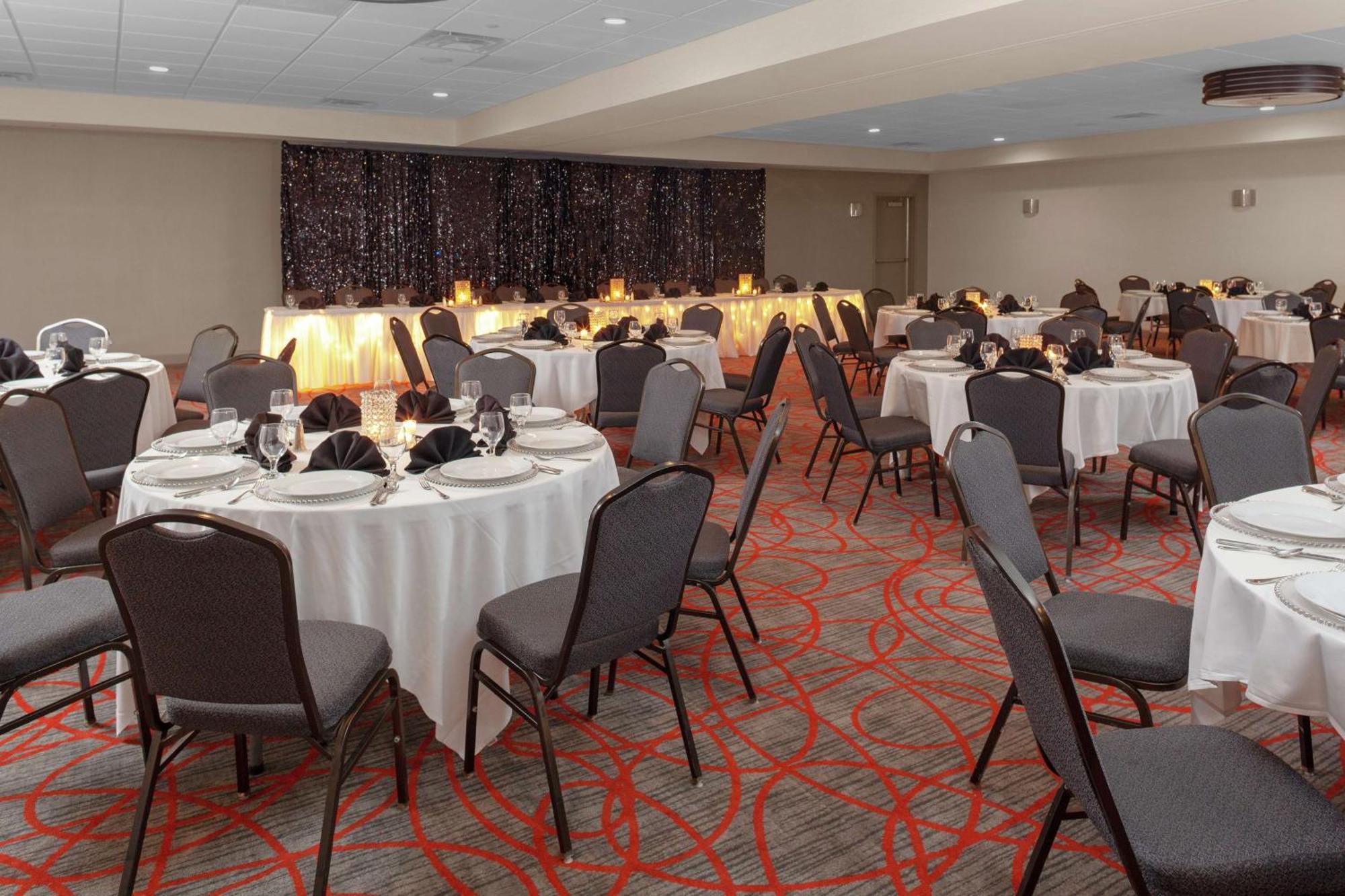 Doubletree Suites By Hilton Dayton/Miamisburg Exteriör bild