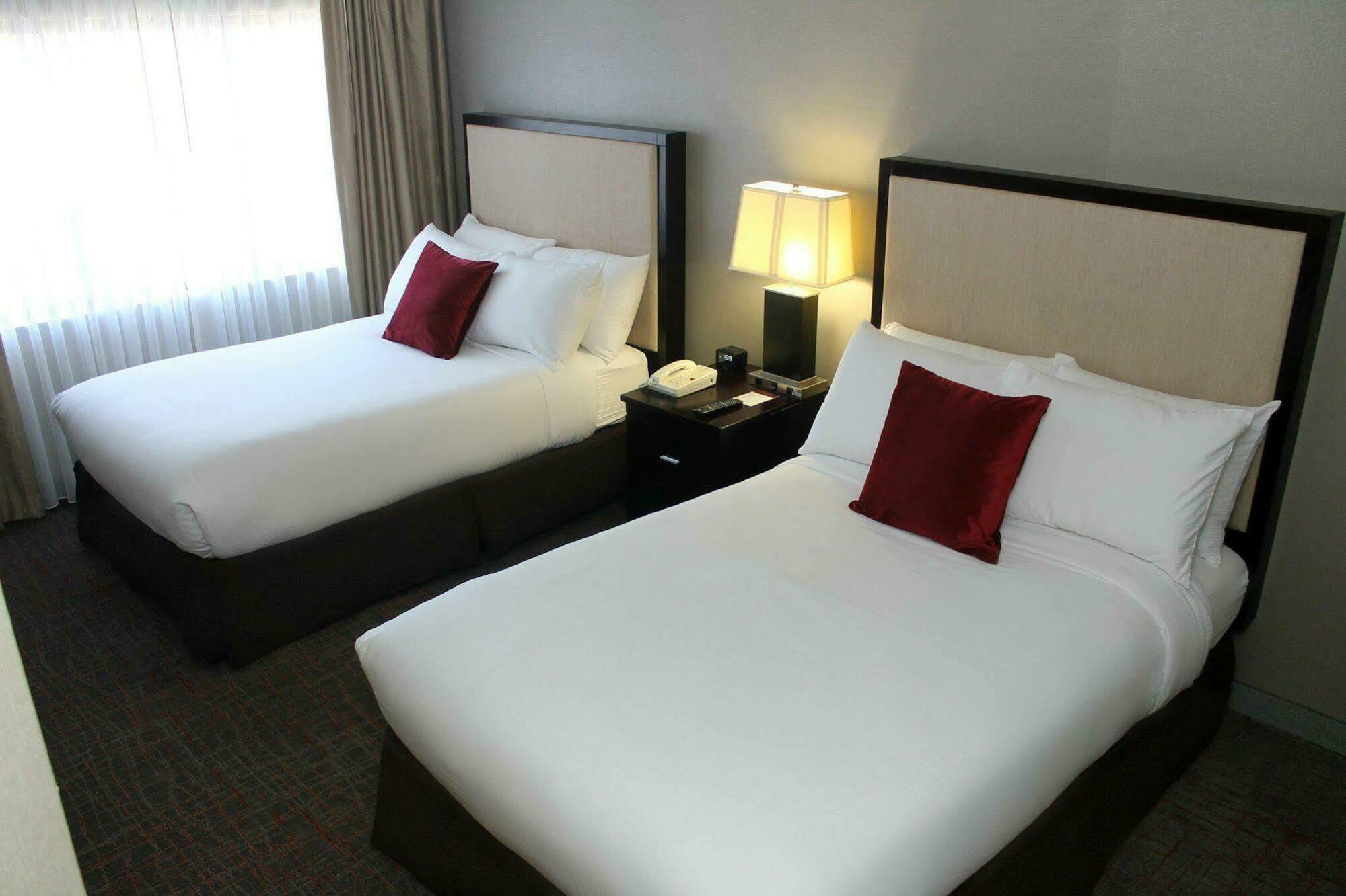 Doubletree Suites By Hilton Dayton/Miamisburg Exteriör bild